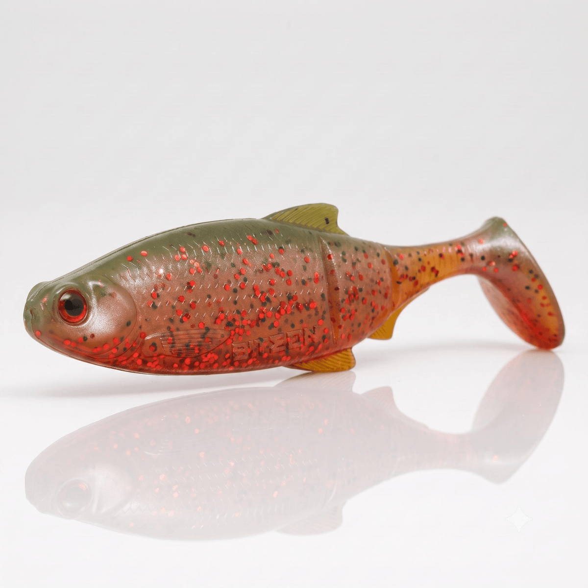 Bite On-Luky Roach Shad-14cm-Motor Oil Red-De Goeie Vangst