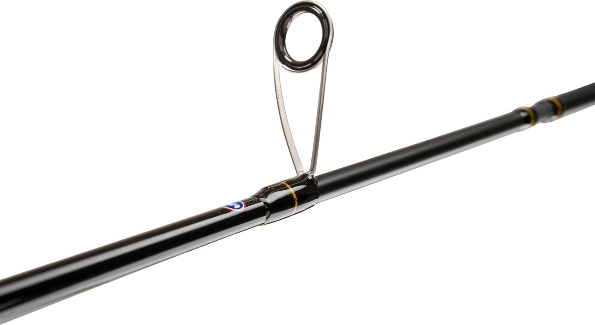 Okuma-Ceymar SW Zeebaars Spinhengel-2.56m-15-56g-De Goeie Vangst