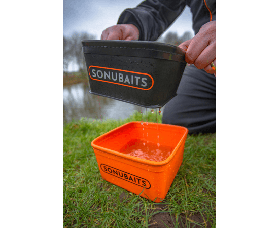 Sonubaits-EVA Bait Tub & Strainer Set-Small - De Goeie Vangst