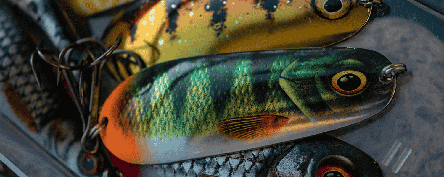 best predator fishing lure for sim fishing pro Lifelike Lures Bass, Trout, Walleye, Fish - Realistic Multi Jointed Fish Popper Swimbaits - Spinnerbaits Tackle Kits - Freshwater and Saltwater Crankbaits Line Angry Eye Predator (AEP) is a versatile 6 1/2 inch jointed minnow jerkbait Basic Tackle Setup For Pike