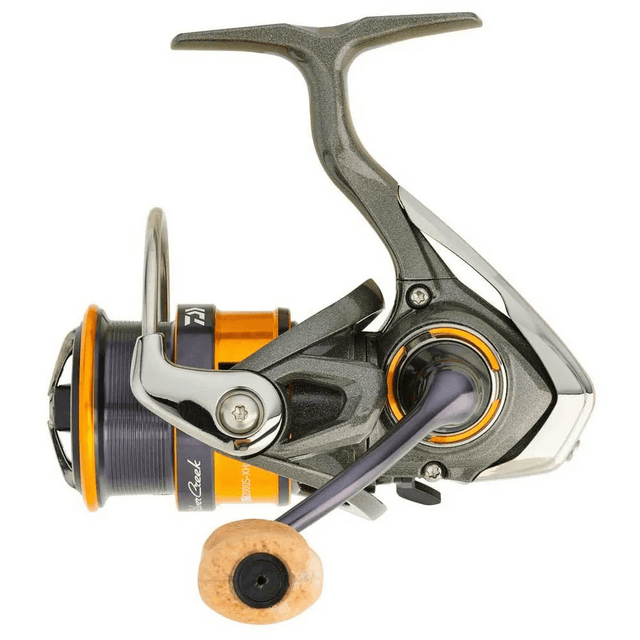 Daiwa - 22 Silvercreek X LT2500S - XH - Hengelsport De Goeie Vangst