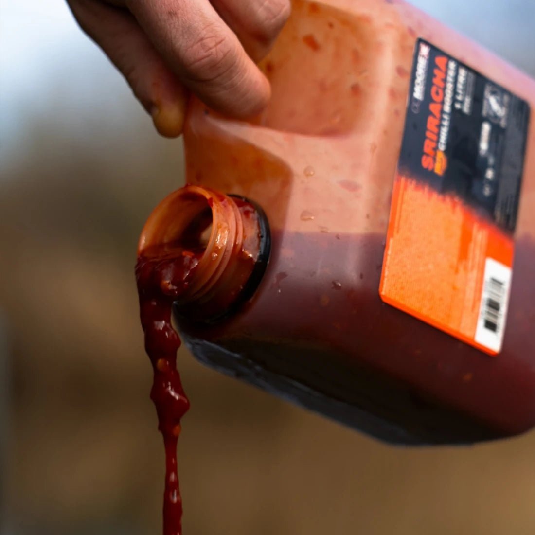 CCMOORE - Sriracha Hot Chilli Booster | 1L - 97717 - Hengelsport De Goeie Vangst